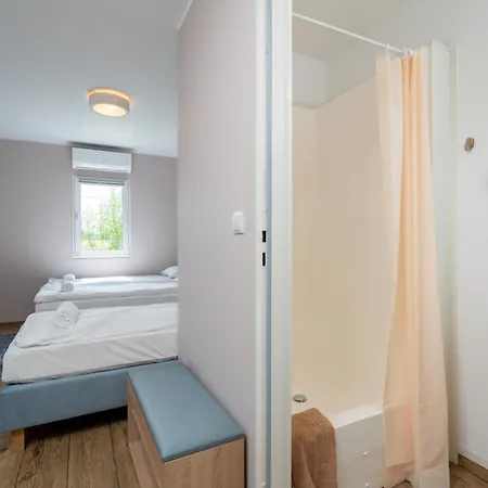 Happy81 - 3,5km Energylandia Bed & Breakfast *